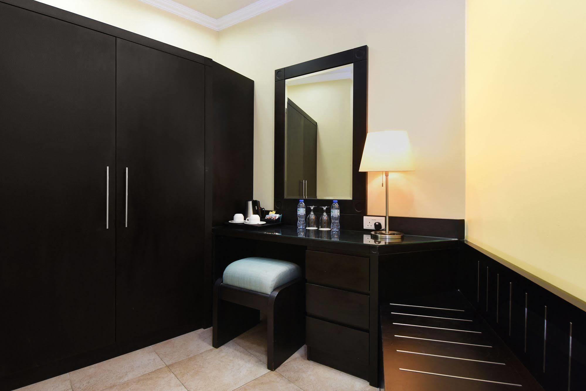 Al Hamra Residence & Vilage Экстерьер фото