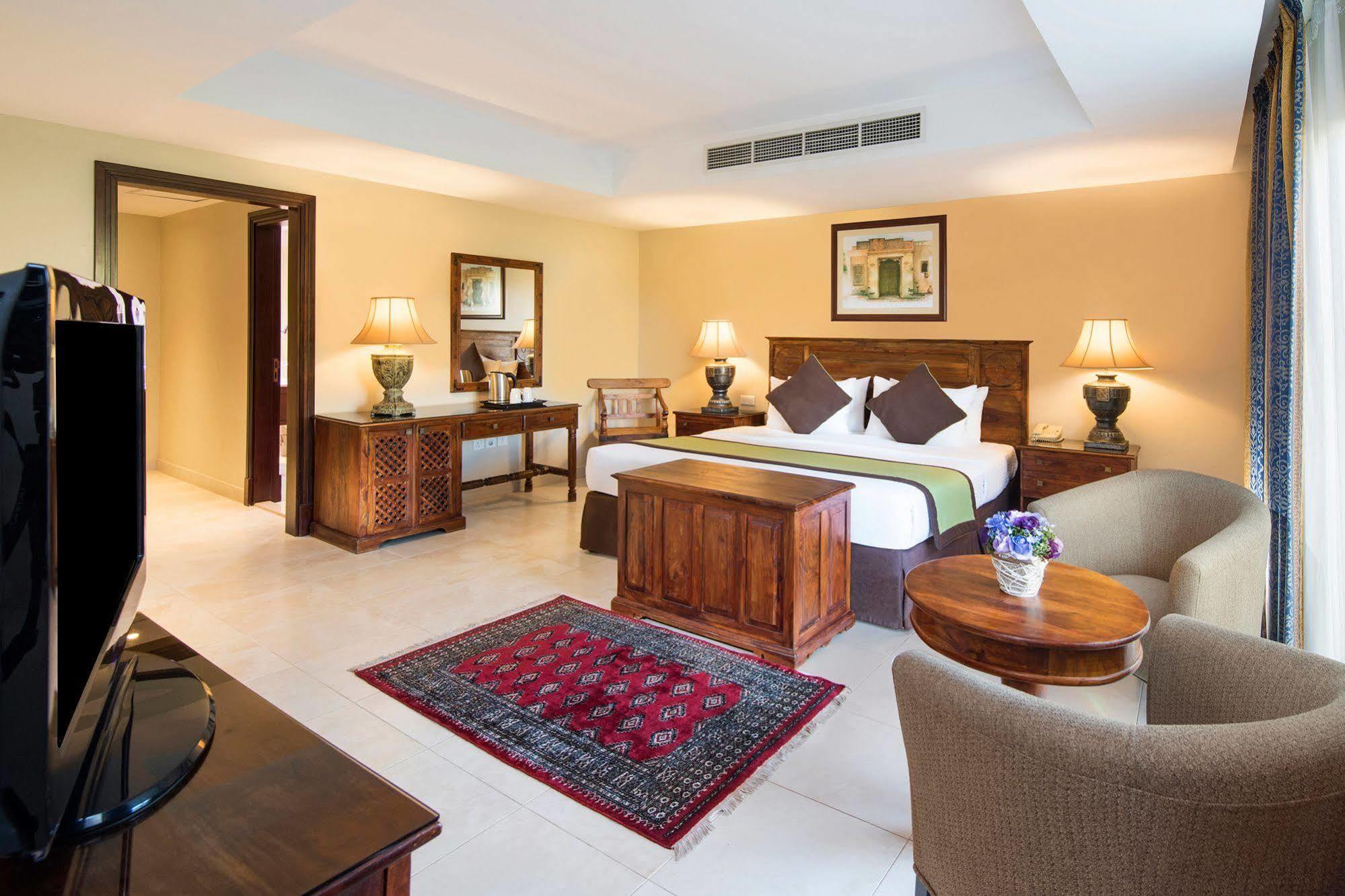 Al Hamra Residence & Vilage Экстерьер фото